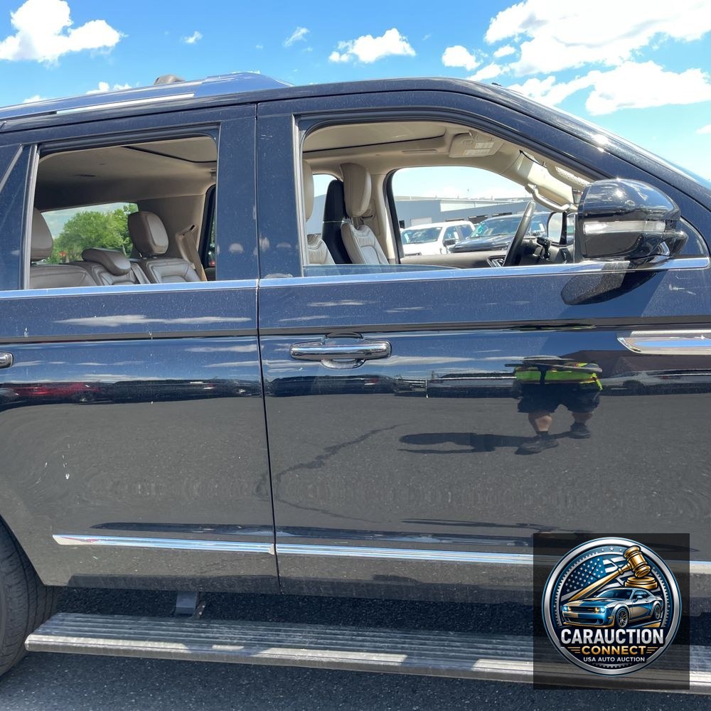 2022 Lincoln Navigator Reserve