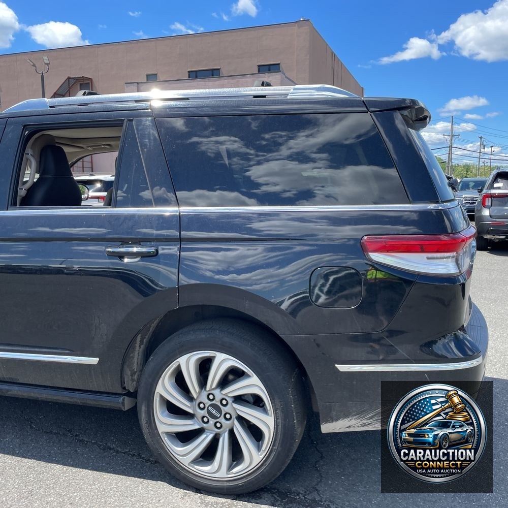 2022 Lincoln Navigator Reserve