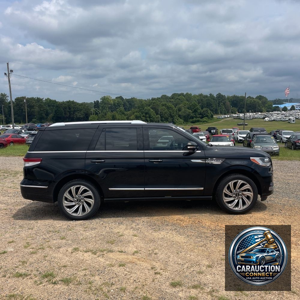 2022 Lincoln Navigator Reserve