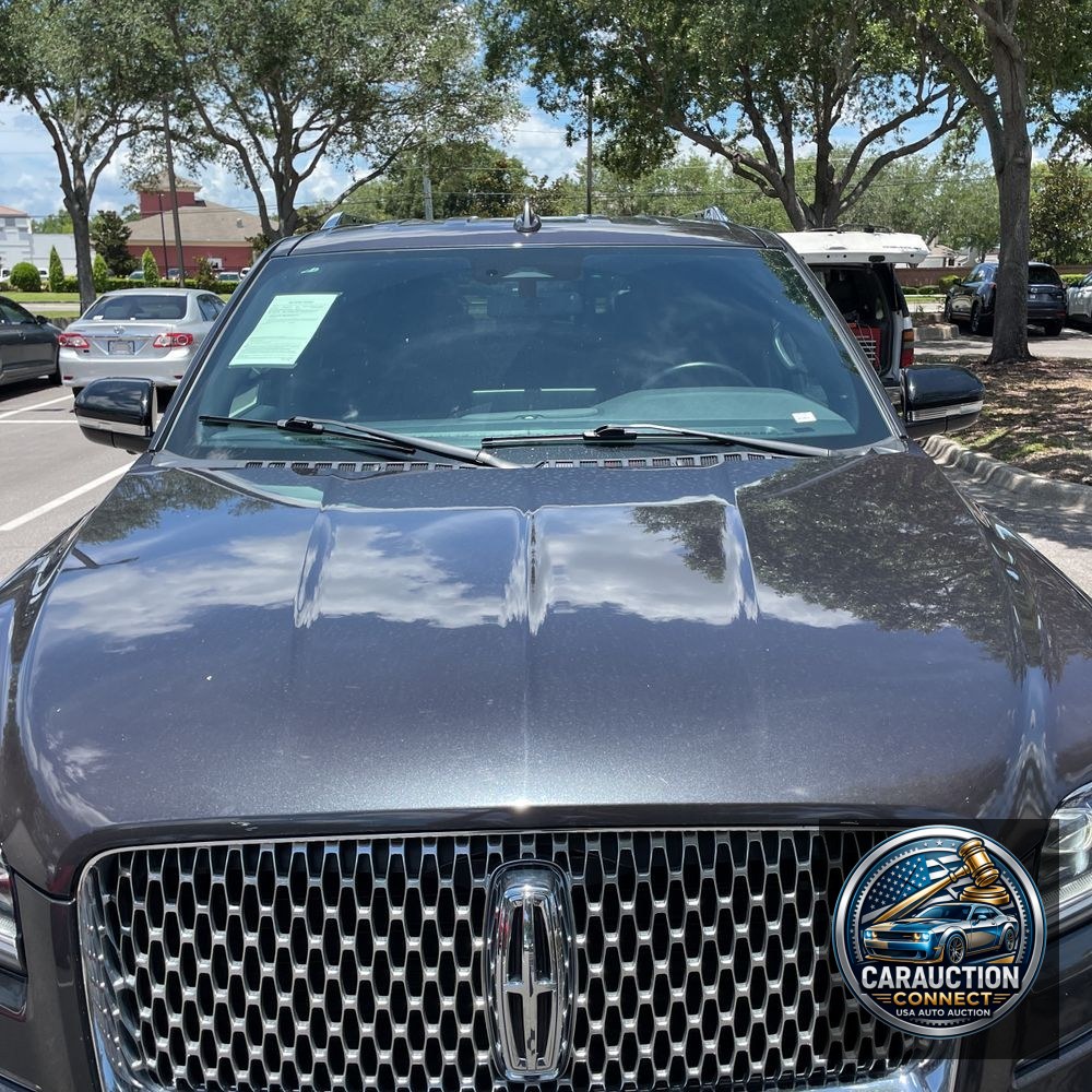 2023 Lincoln Navigator Standard