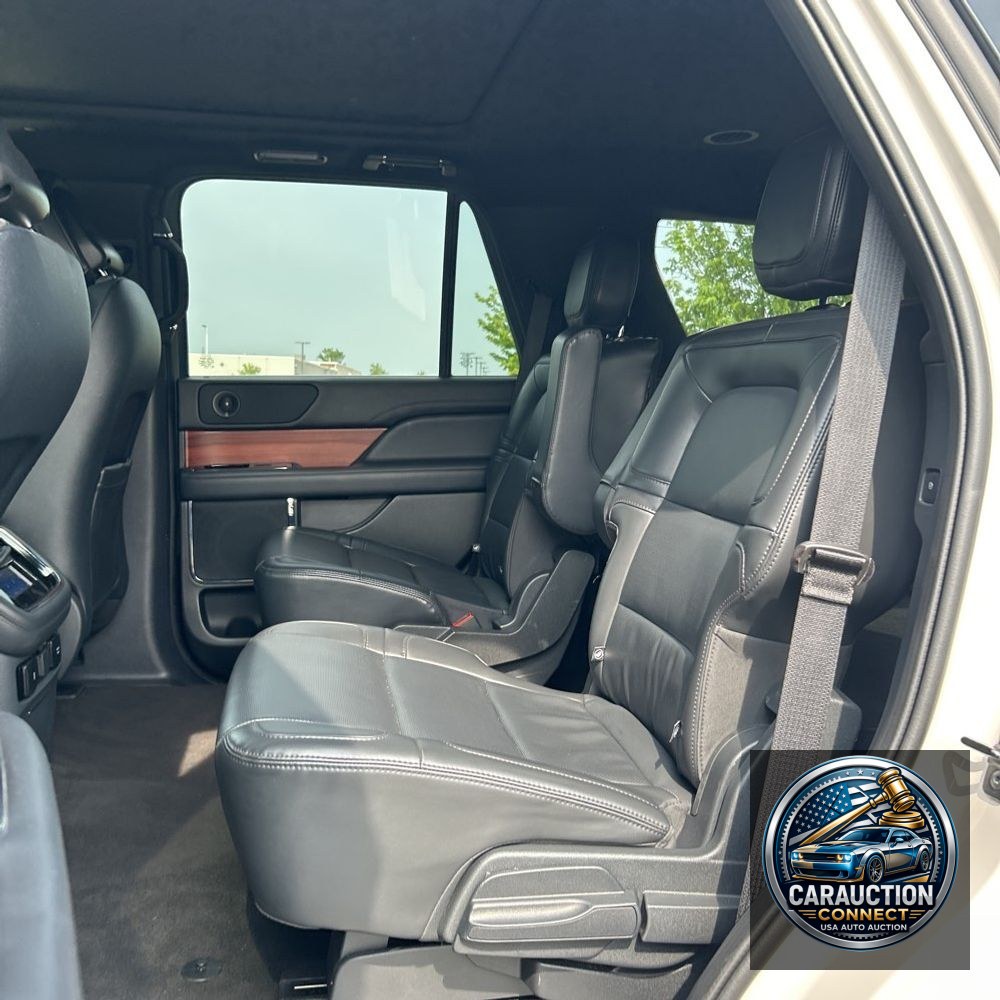 2024 Lincoln Navigator Premiere