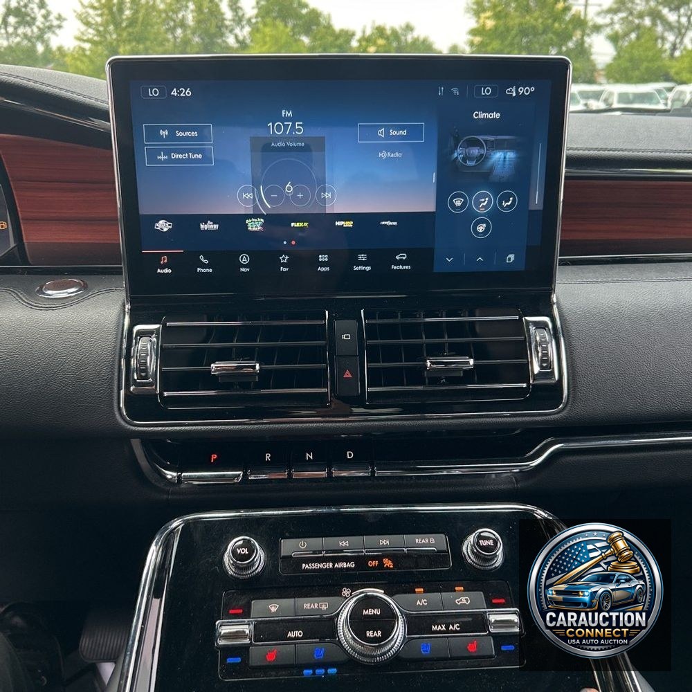2024 Lincoln Navigator Premiere
