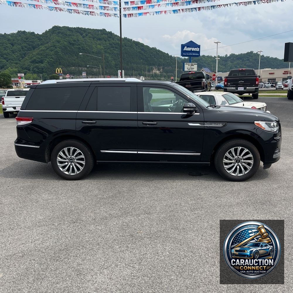 2024 Lincoln Navigator Premiere