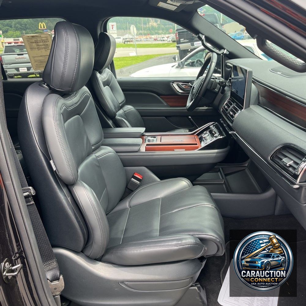 2024 Lincoln Navigator Premiere