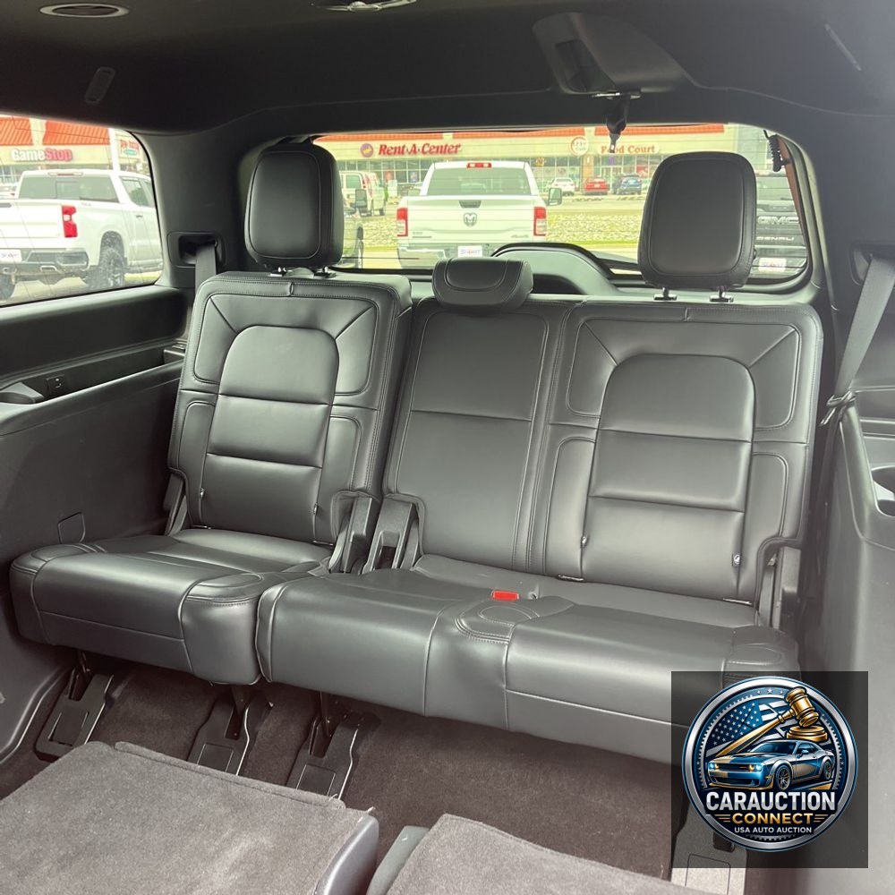 2024 Lincoln Navigator Premiere