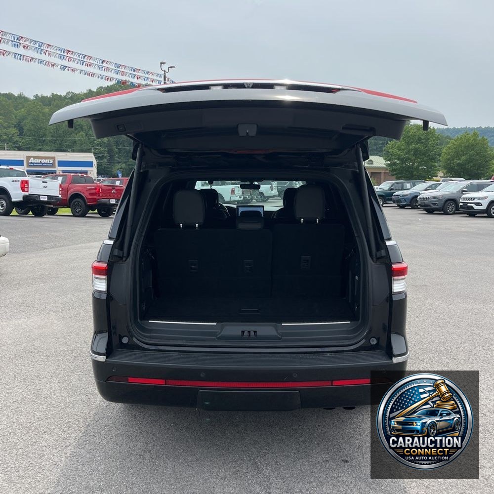 2024 Lincoln Navigator Premiere