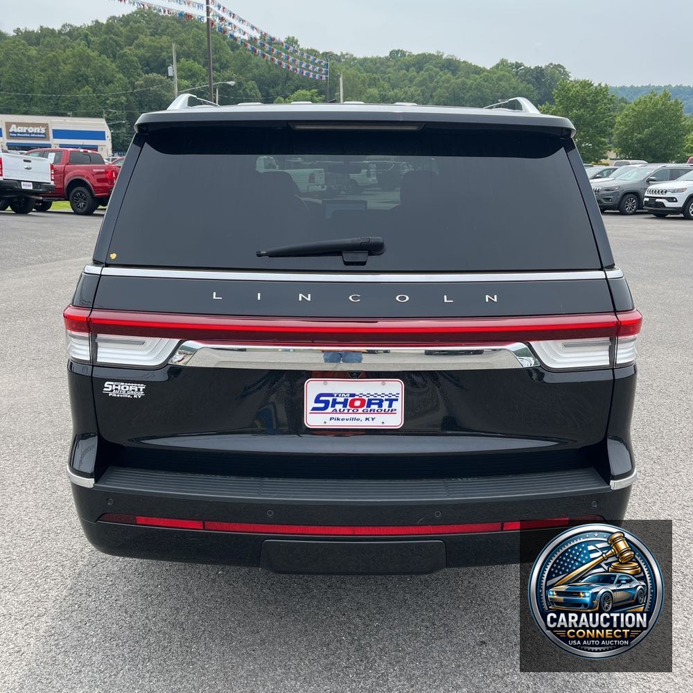 2024 Lincoln Navigator Premiere