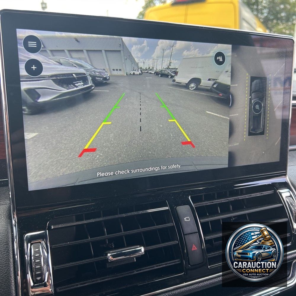 2023 Lincoln Navigator Standard