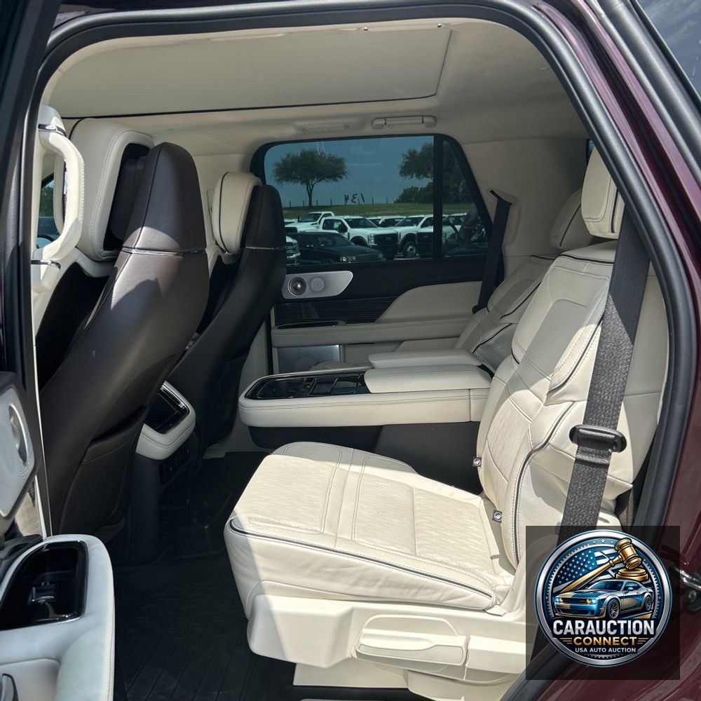 2024 Lincoln Navigator Black Label