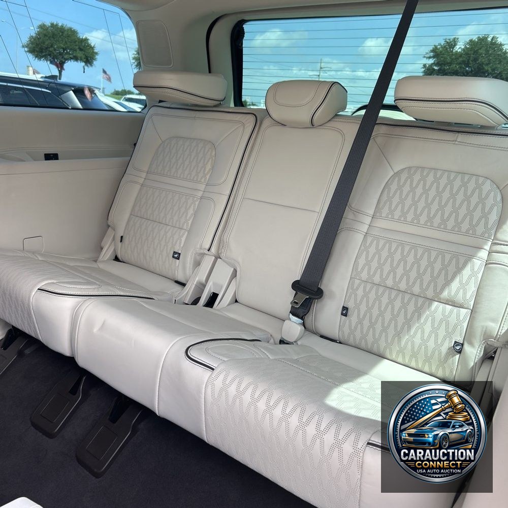 2024 Lincoln Navigator Black Label