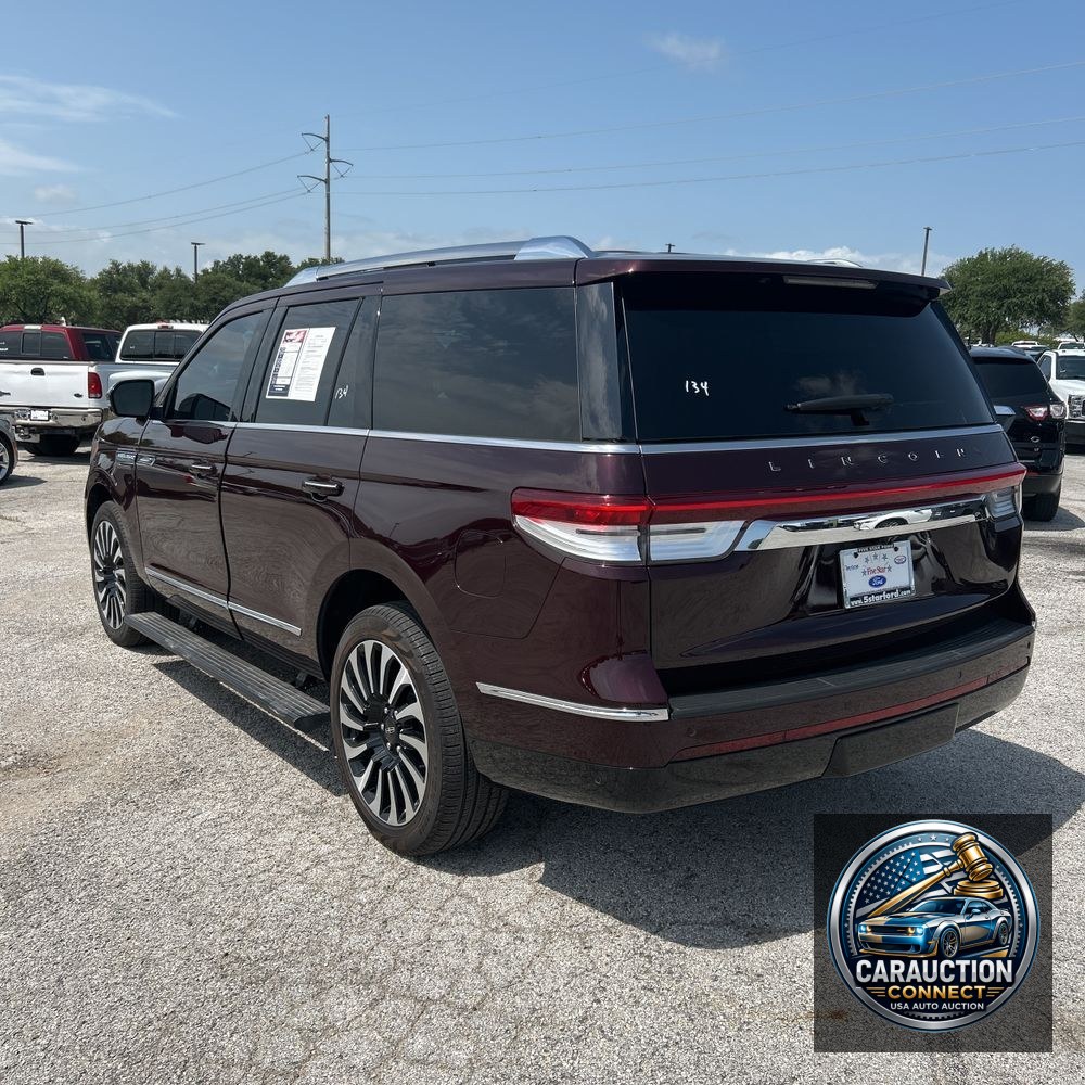 2024 Lincoln Navigator Black Label