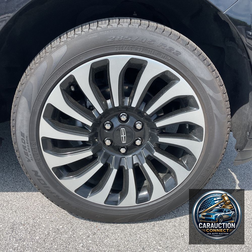 2024 Lincoln Navigator Black Label
