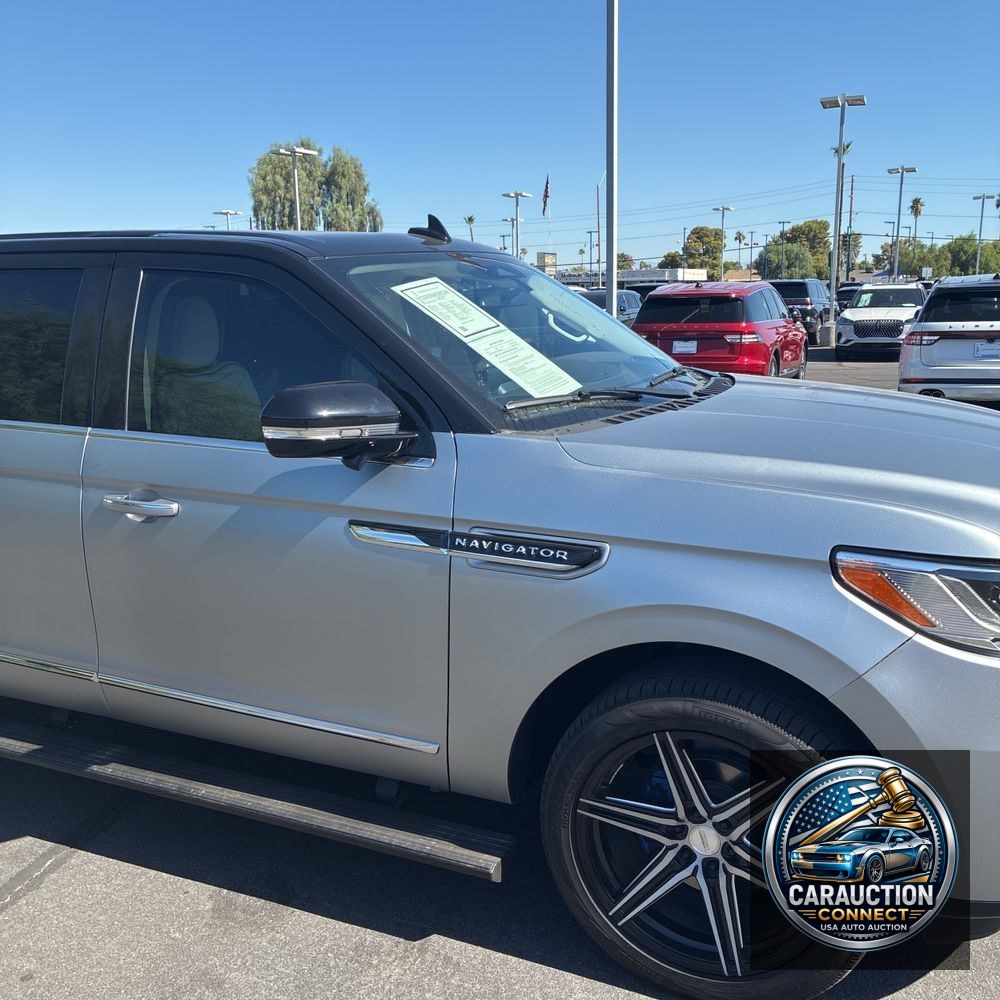 2023 Lincoln Navigator Black Label