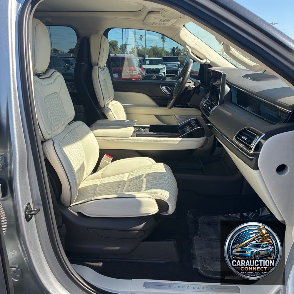 2023 Lincoln Navigator Black Label