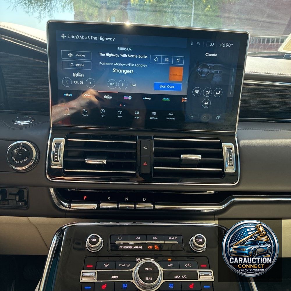 2023 Lincoln Navigator Black Label