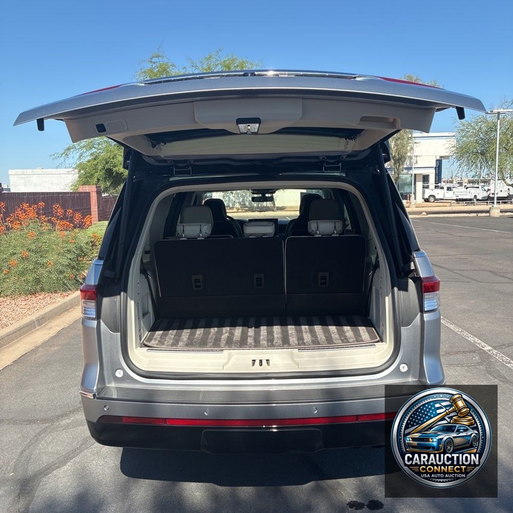 2023 Lincoln Navigator Black Label