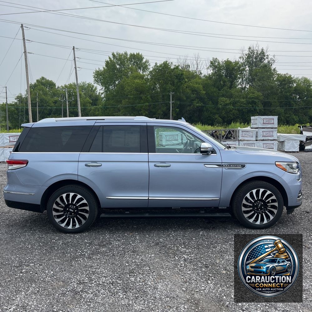 2024 Lincoln Navigator Black Label
