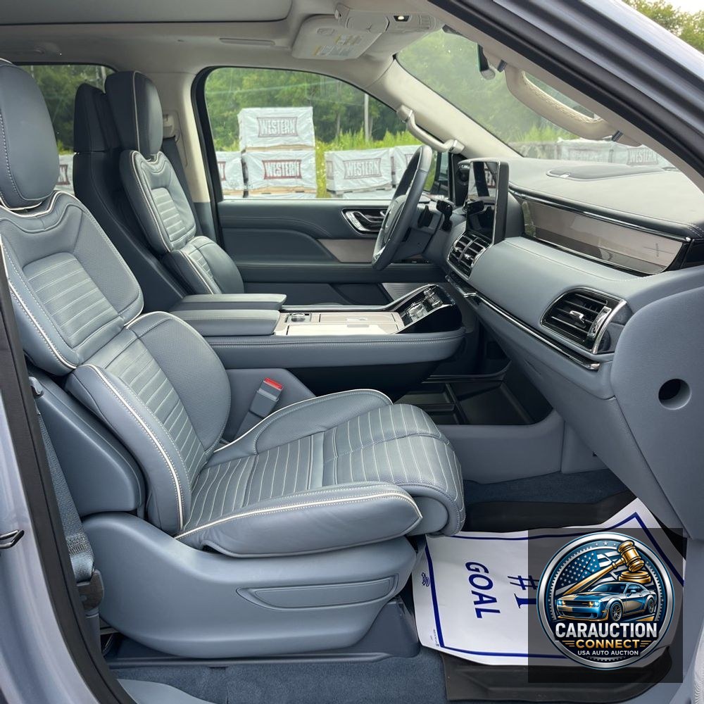 2024 Lincoln Navigator Black Label