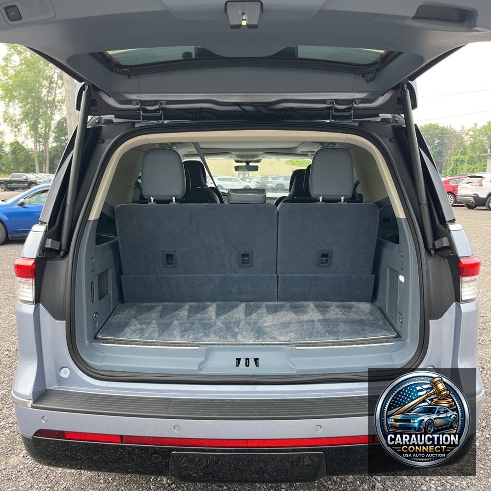 2024 Lincoln Navigator Black Label