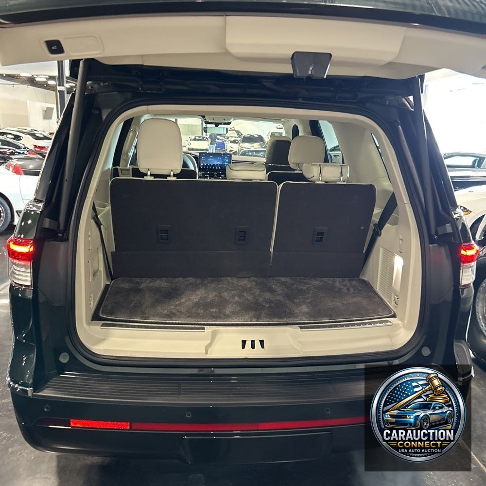 2024 Lincoln Navigator Black Label
