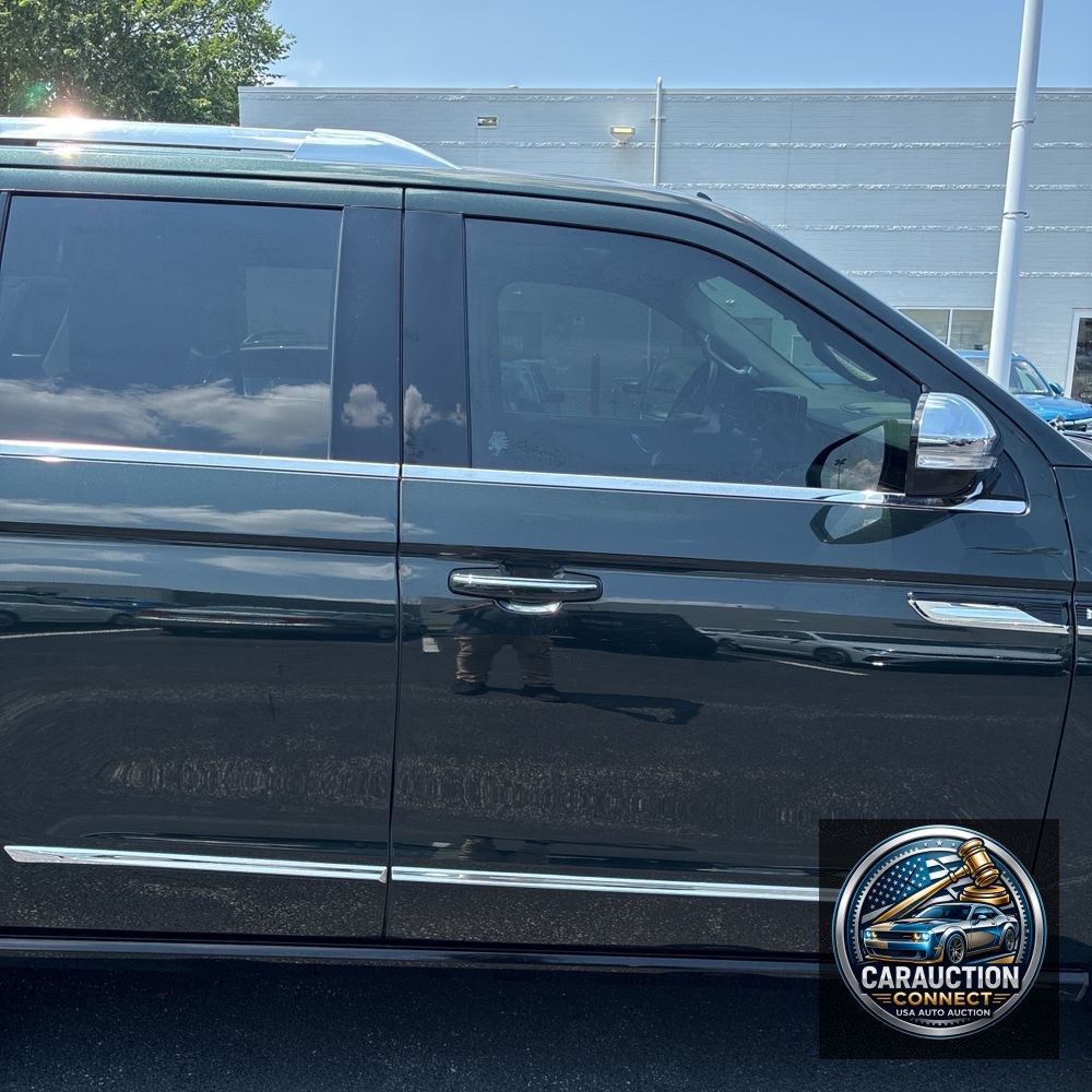 2023 Lincoln Navigator Black Label