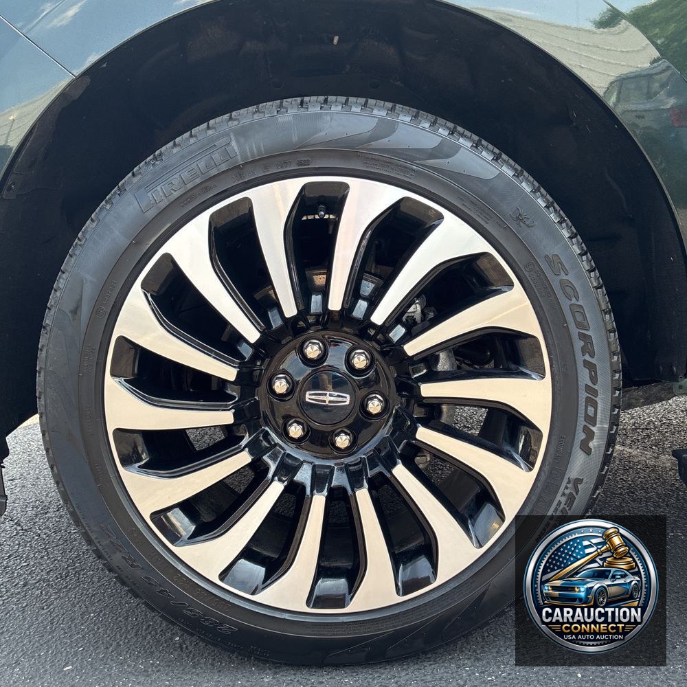 2023 Lincoln Navigator Black Label
