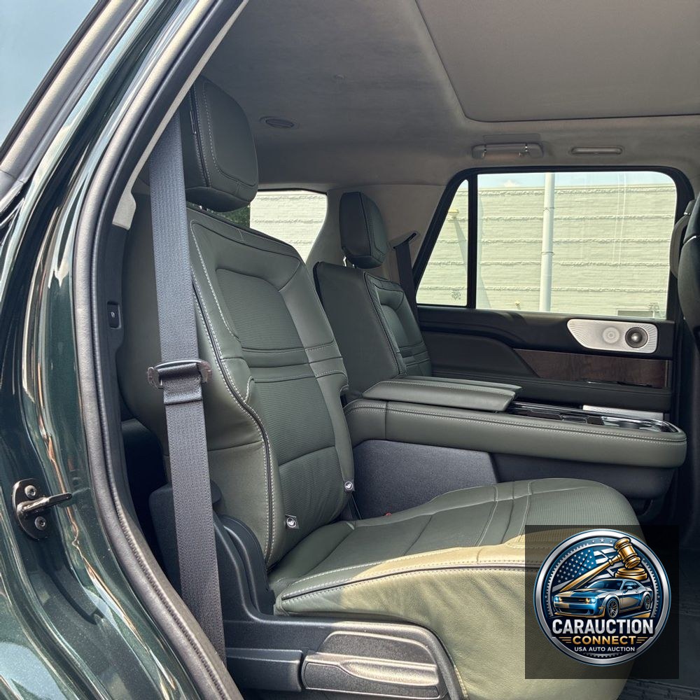 2023 Lincoln Navigator Black Label