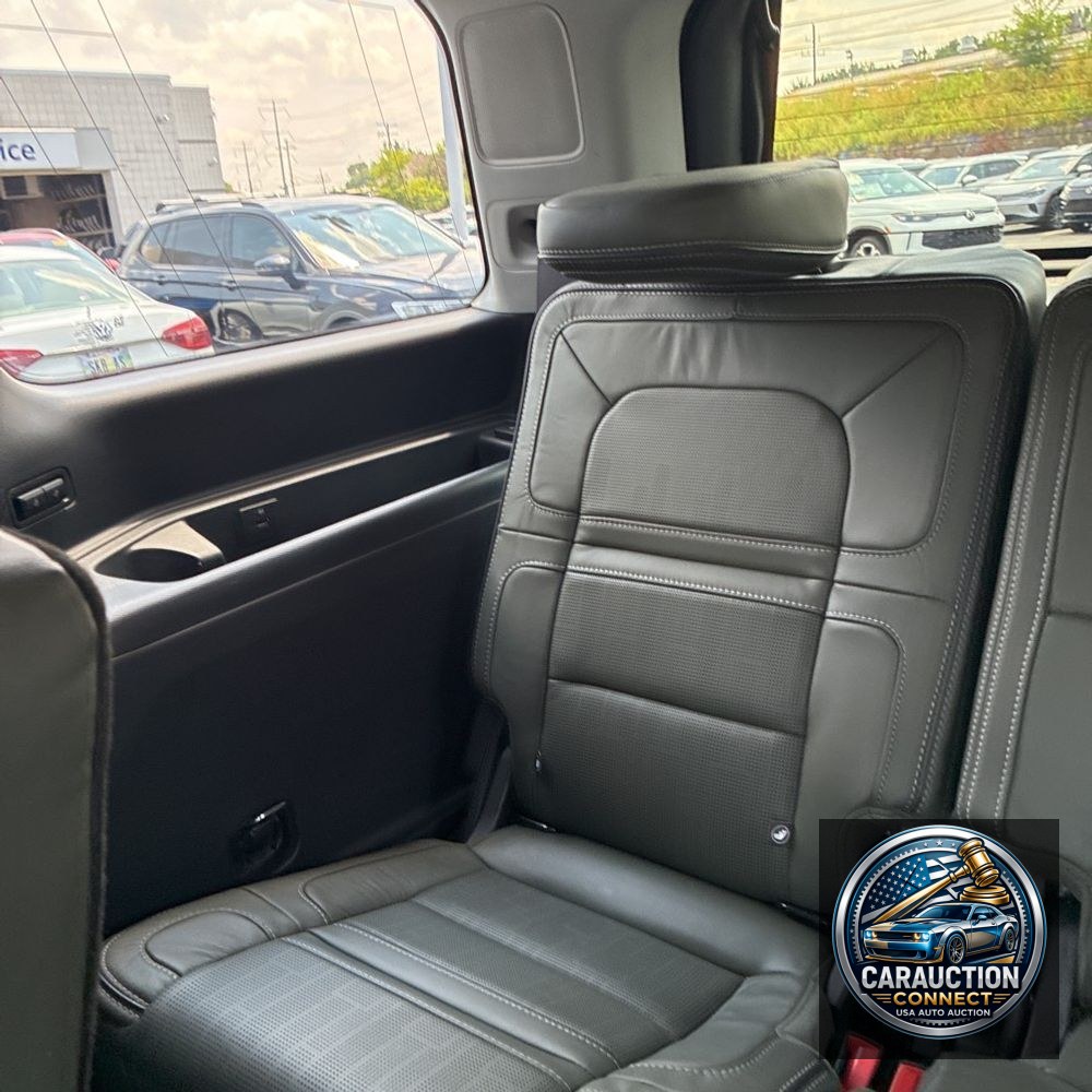2023 Lincoln Navigator Black Label