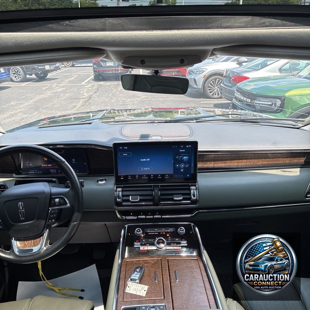 2023 Lincoln Navigator Black Label