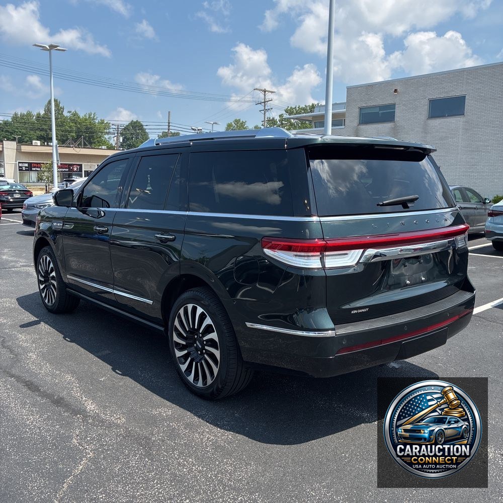 2023 Lincoln Navigator Black Label