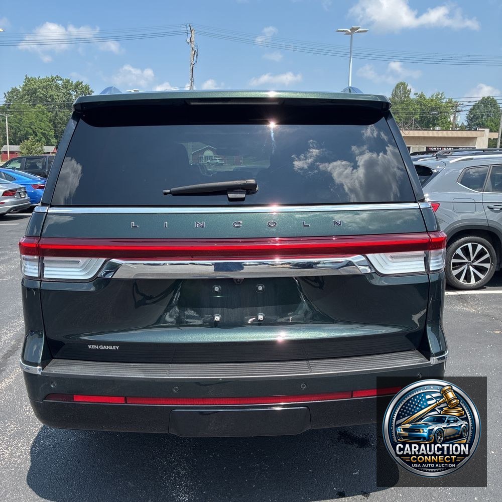 2023 Lincoln Navigator Black Label