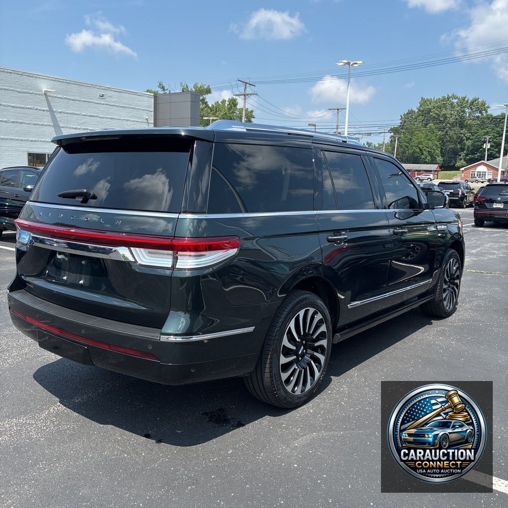2023 Lincoln Navigator Black Label