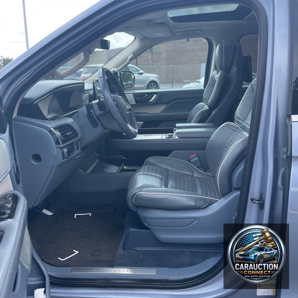 2021 Lincoln Navigator Black Label