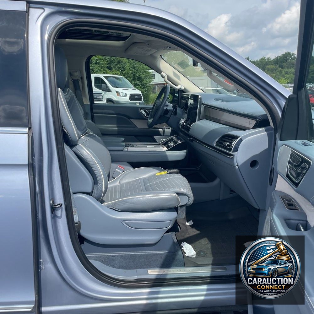 2021 Lincoln Navigator Black Label