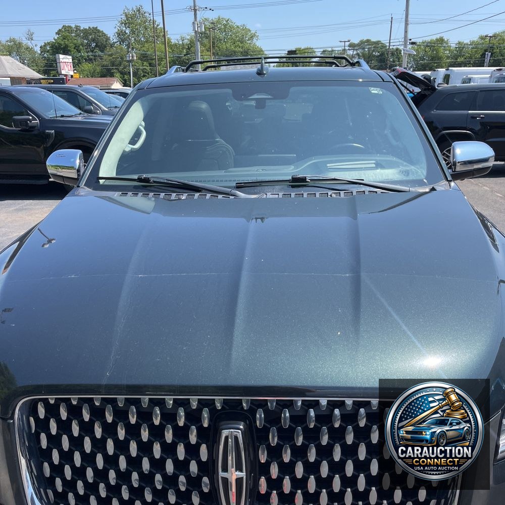 2022 Lincoln Navigator Black Label