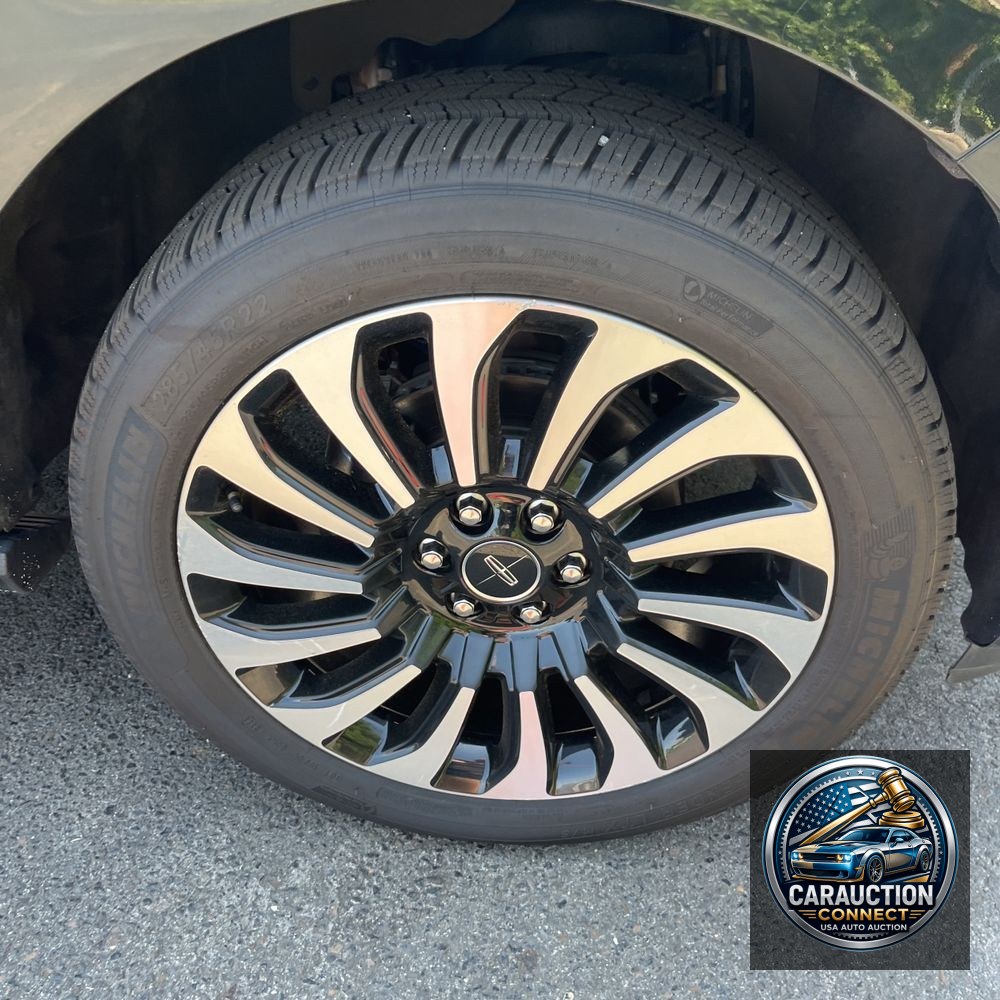 2022 Lincoln Navigator Black Label