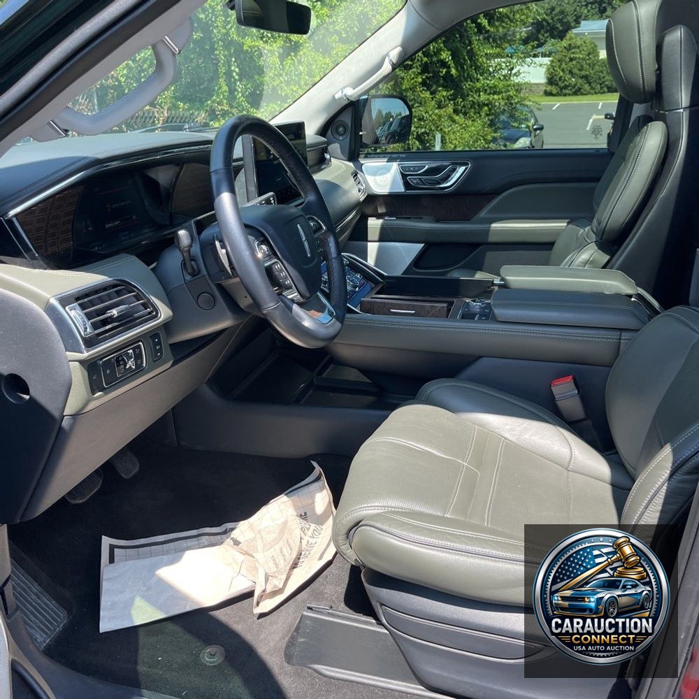 2022 Lincoln Navigator Black Label