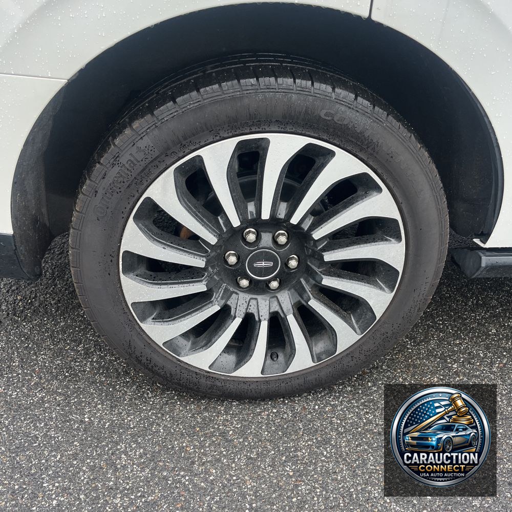2022 Lincoln Navigator Black Label