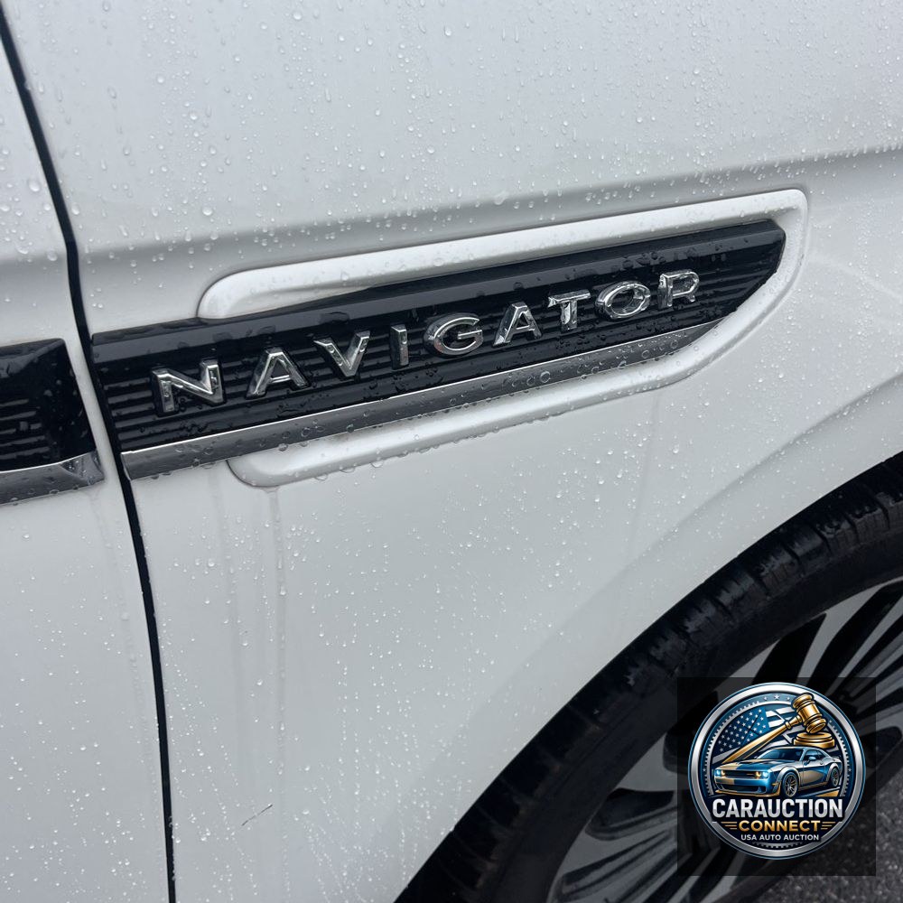 2022 Lincoln Navigator Black Label