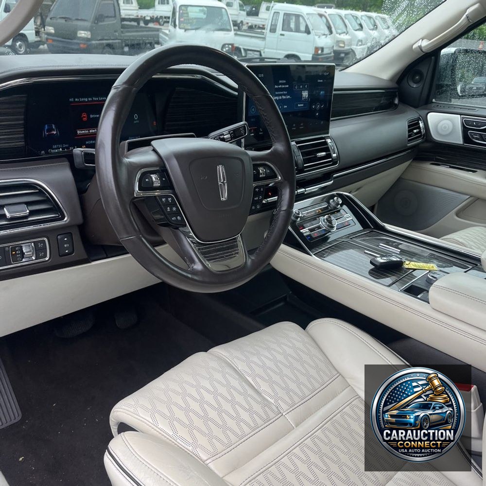 2022 Lincoln Navigator Black Label