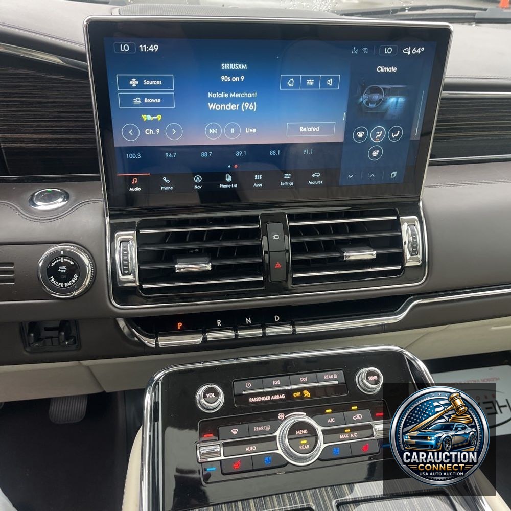 2022 Lincoln Navigator Black Label
