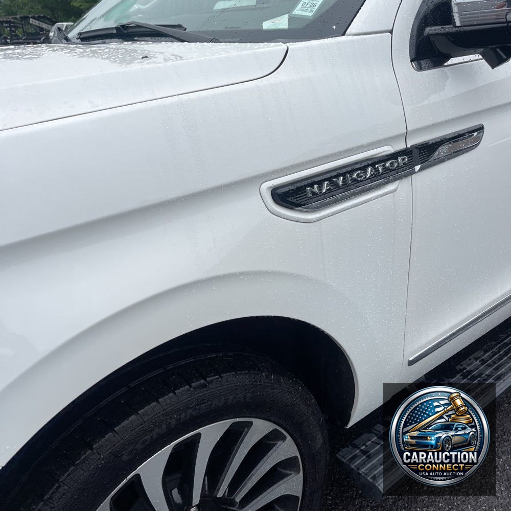 2022 Lincoln Navigator Black Label