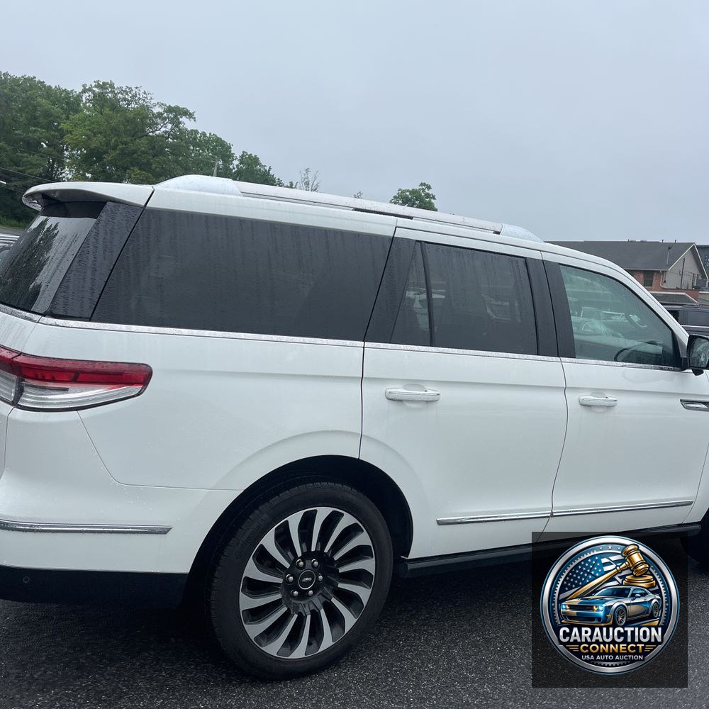 2022 Lincoln Navigator Black Label