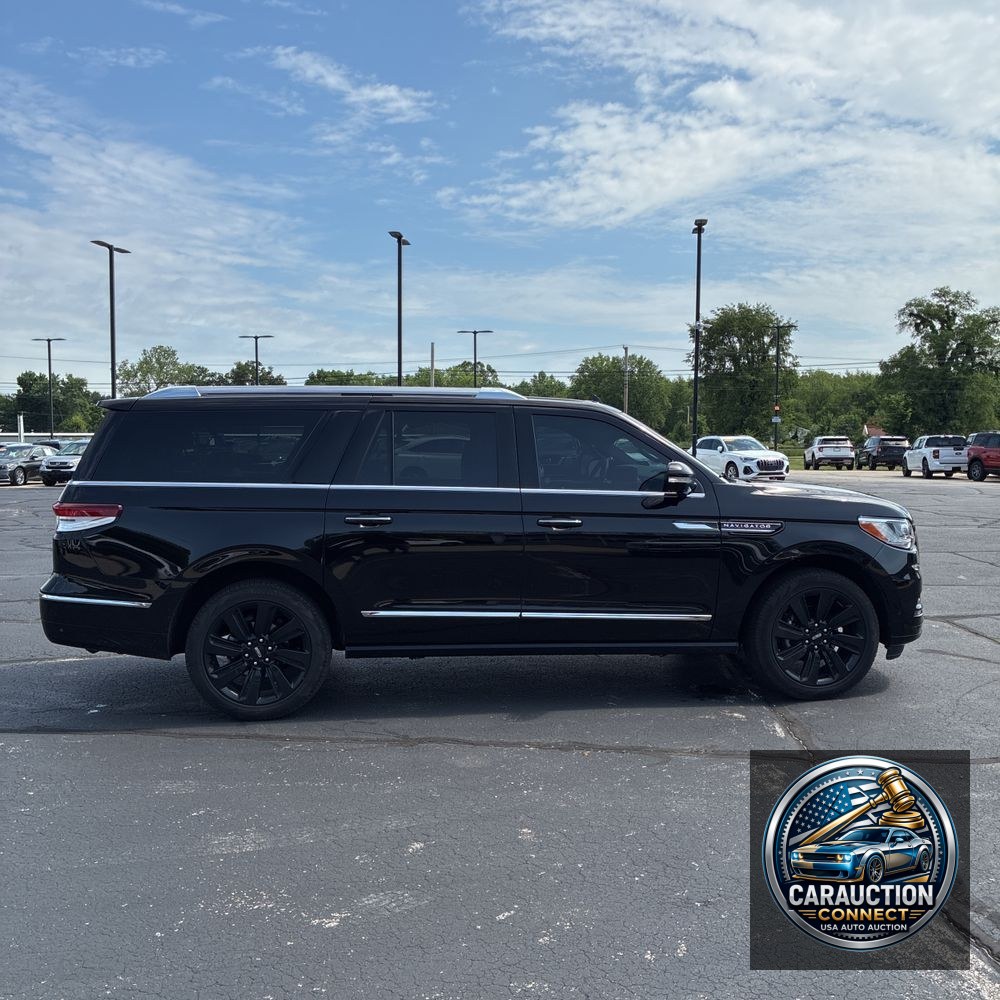 2024 Lincoln Navigator L Reserve