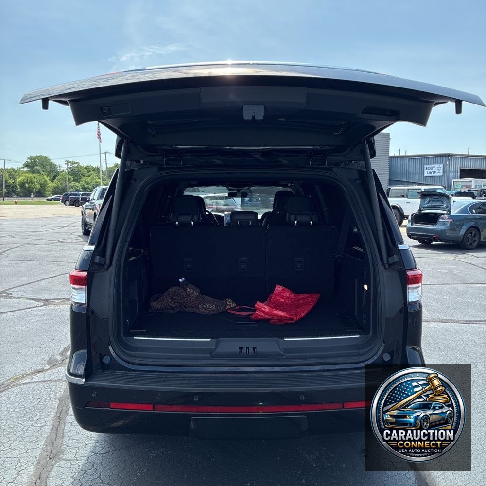 2024 Lincoln Navigator L Reserve