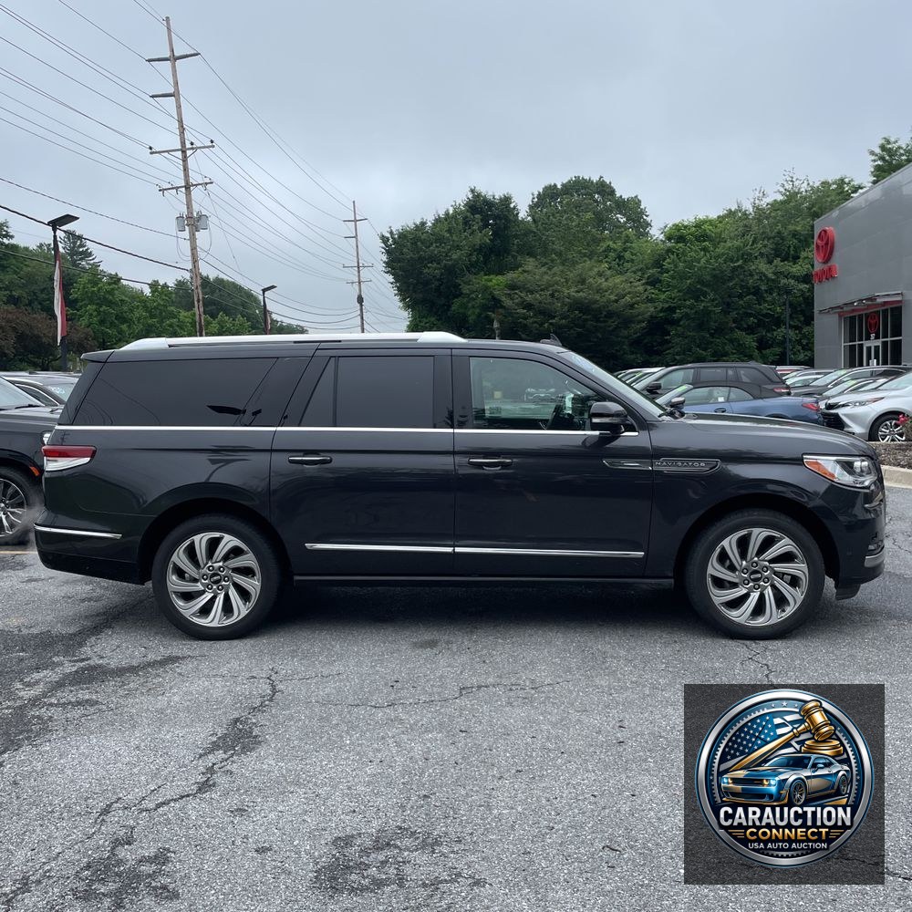 2024 Lincoln Navigator L Reserve
