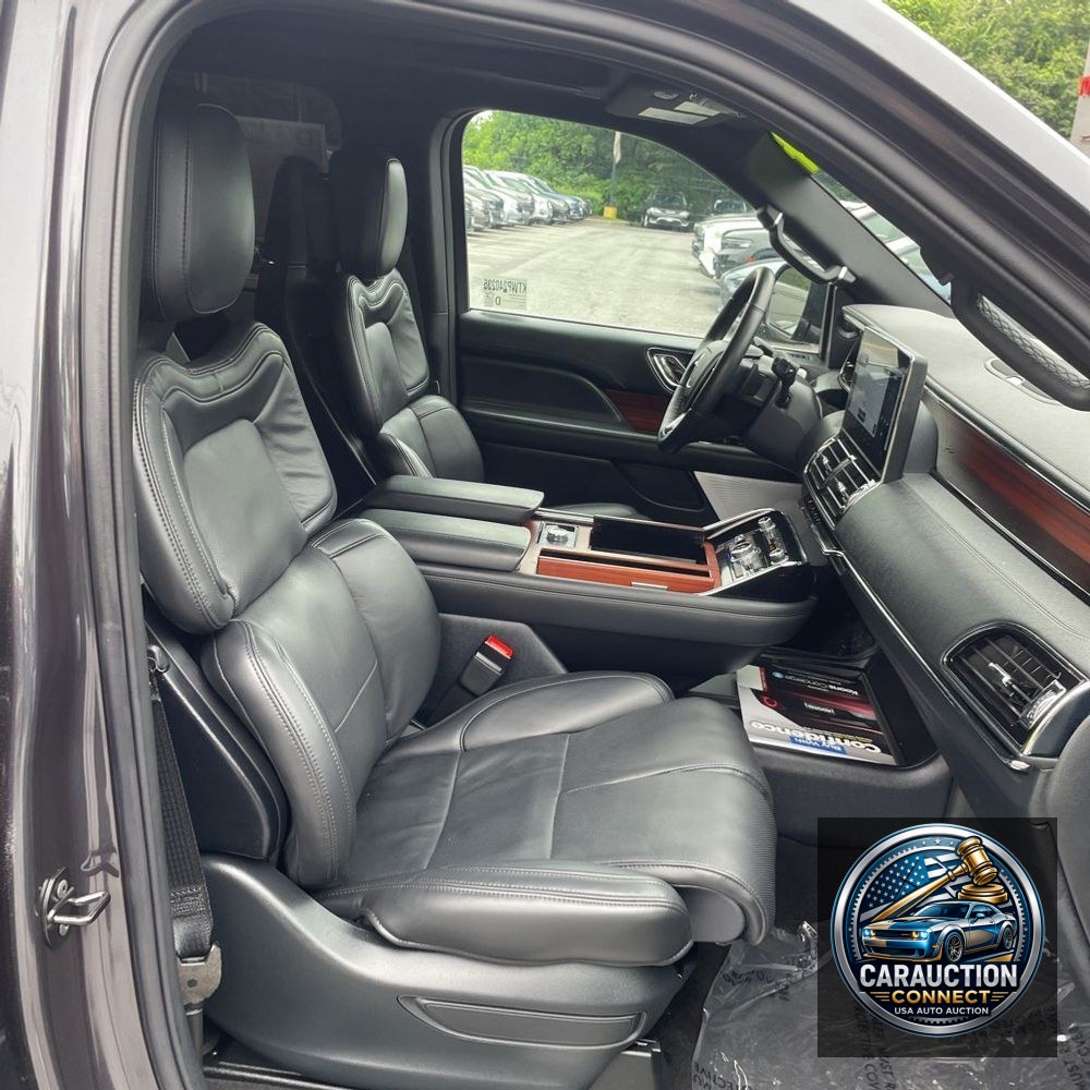2024 Lincoln Navigator L Reserve
