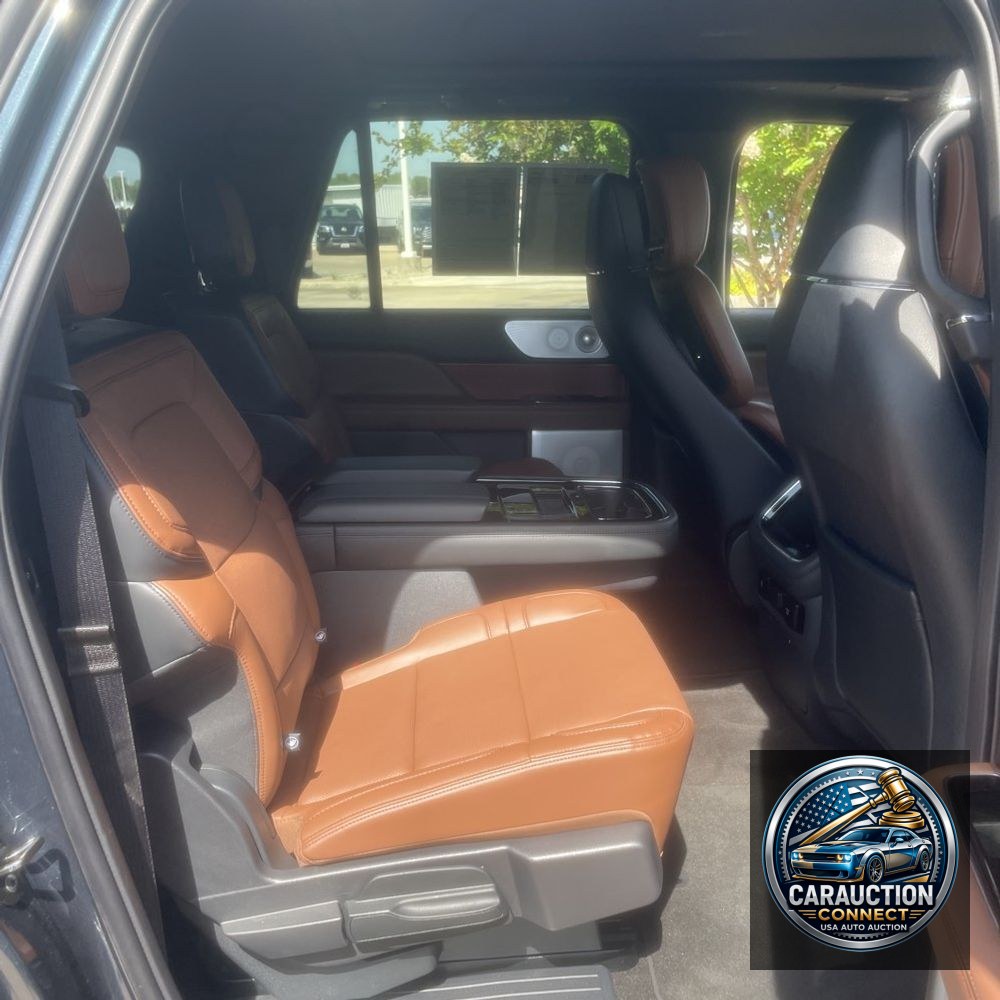 2024 Lincoln Navigator L Reserve