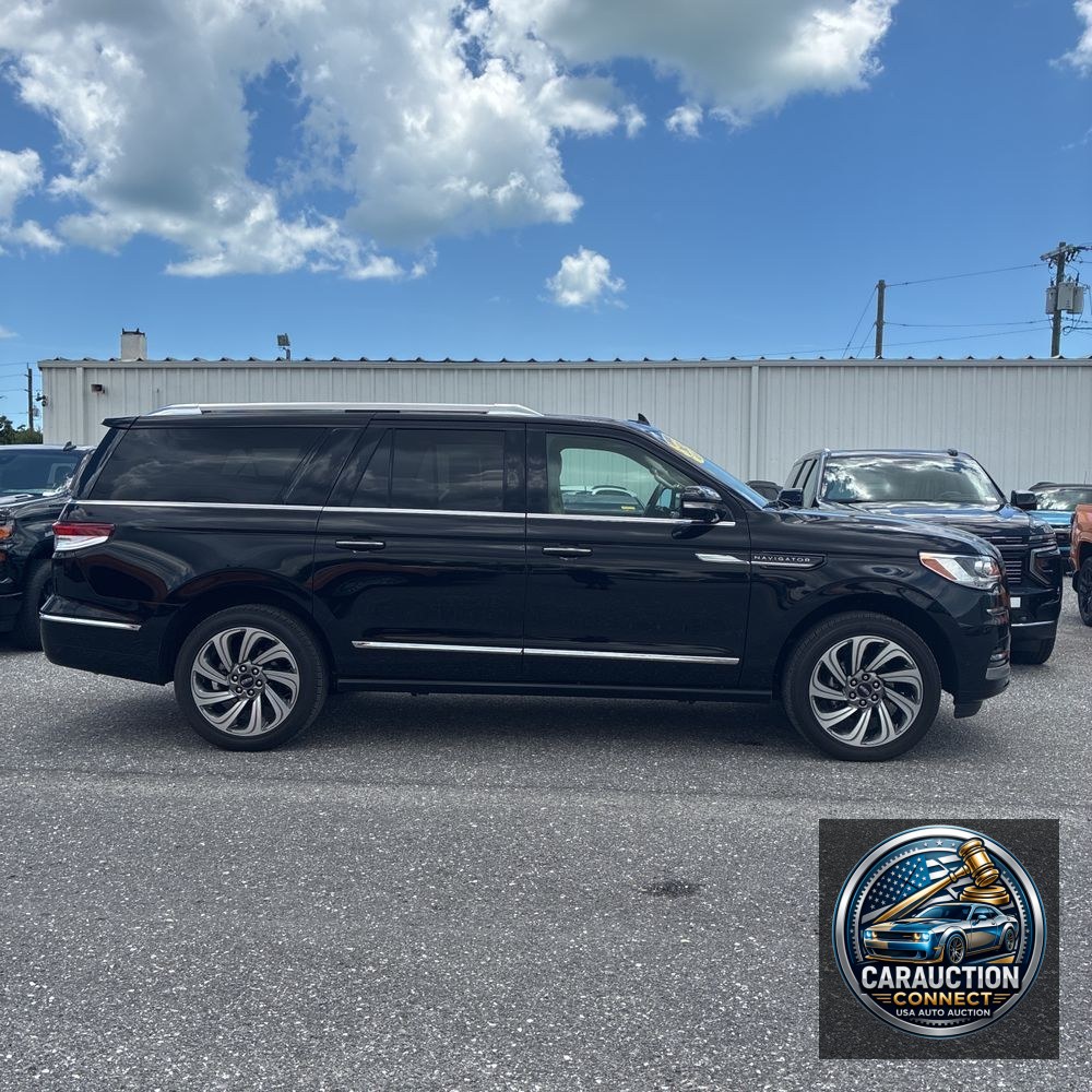 2024 Lincoln Navigator L Reserve