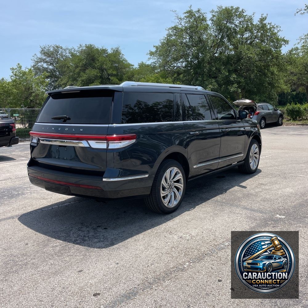 2024 Lincoln Navigator L Reserve